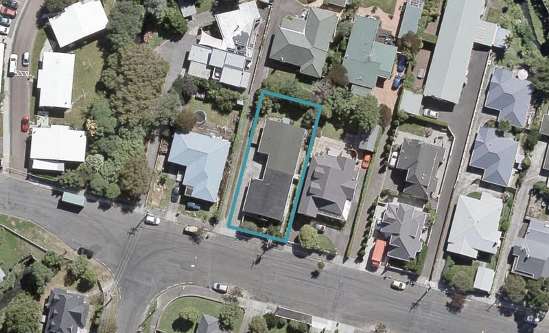 16A Whites Line West, Woburn, Lower Hutt - Carousel 1