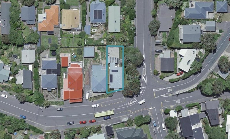 141 Northland Road, Northland, Wellington - Carousel 1