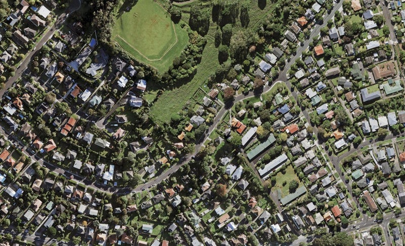 47 Mount Royal Avenue, Mount Albert, Auckland - Carousel 1