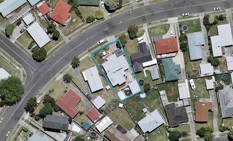 64 Leicester Avenue, Tamatea, Napier - Carousel 1