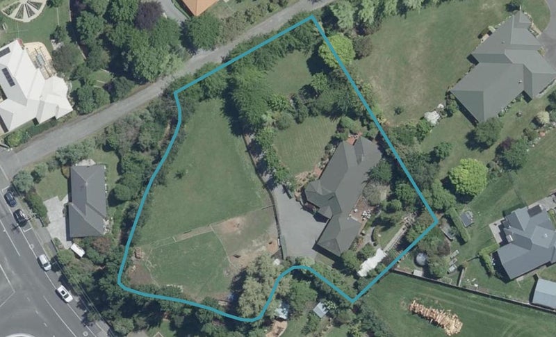 2 Devonvale Lane, Amberley, Amberley - Carousel 1