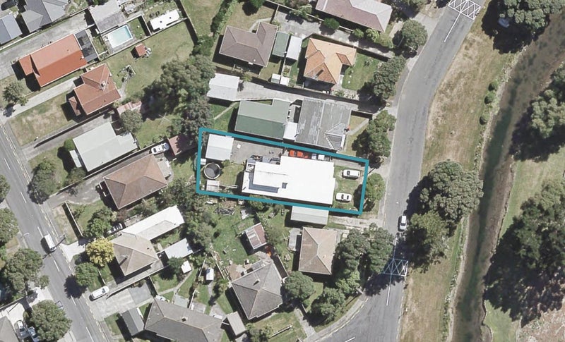 79 Riverside Drive, Waiwhetu, Lower Hutt - Carousel 1