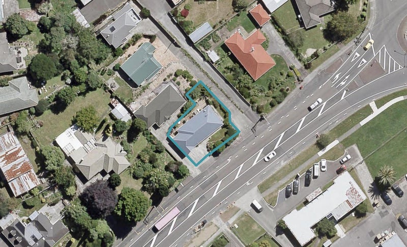 1029 Fergusson Drive, Clouston Park, Upper Hutt - Carousel 1
