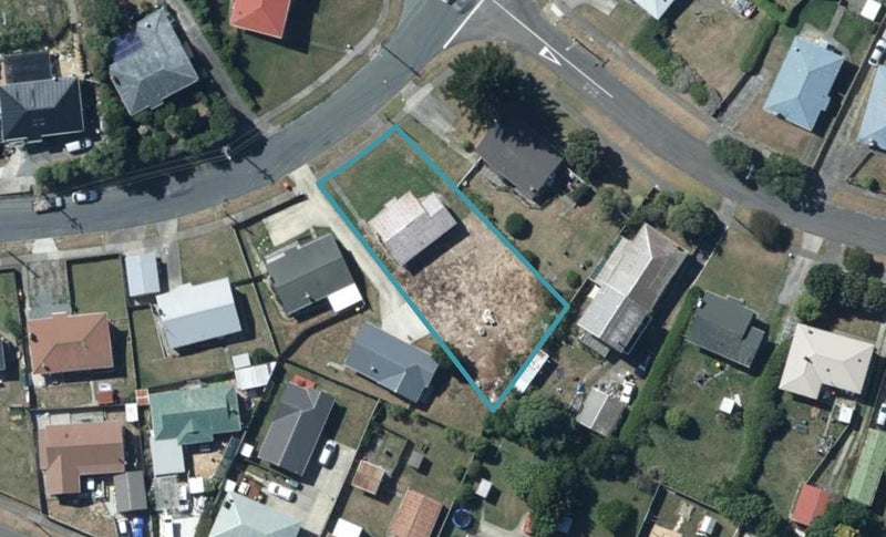 58 Piko Street, Tītahi Bay, Porirua - Carousel 1