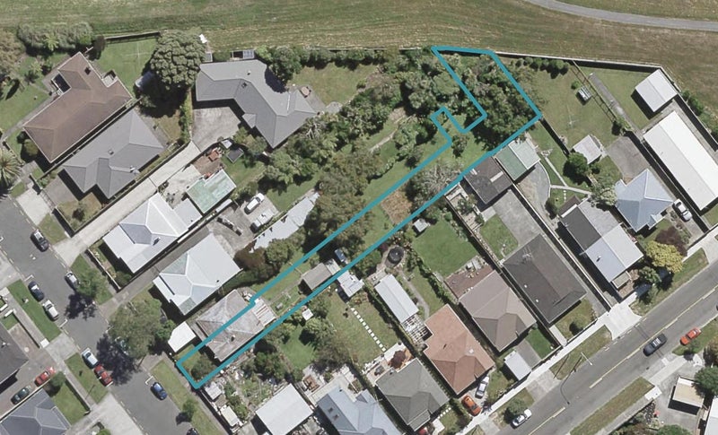 19 Te Ara o Maraenuku, Boulcott, Lower Hutt - Carousel 1
