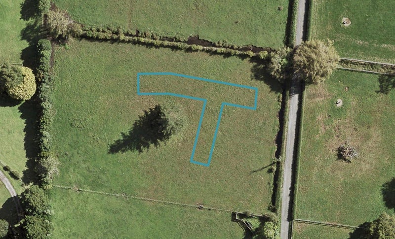 5 Taiheru Road, Karaka, Papakura - Carousel 1