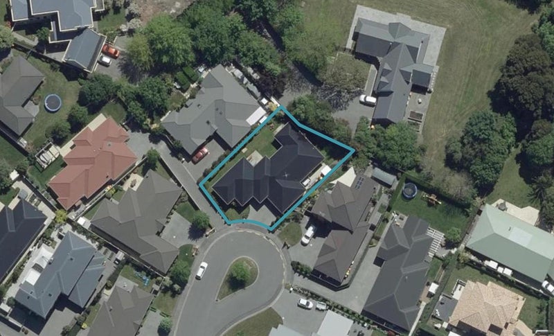25 Breton Close, Northwood, Christchurch - Carousel 1