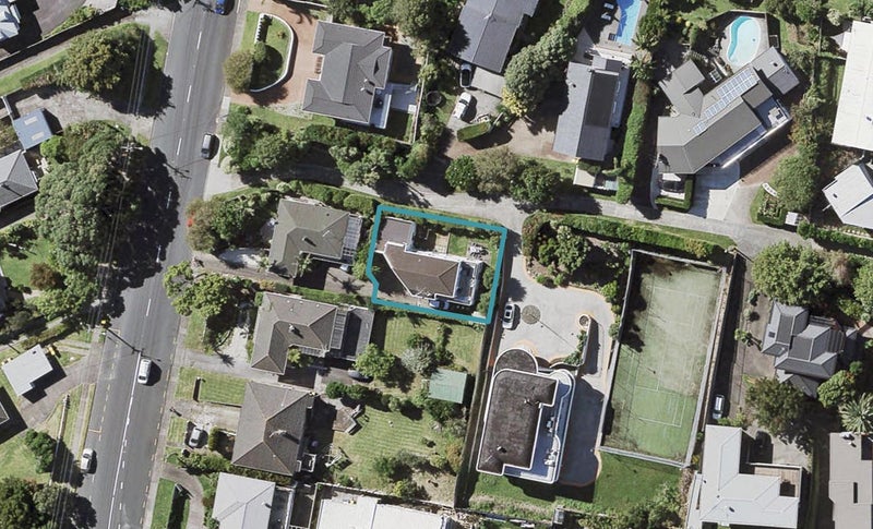 97A East Coast Road, Castor Bay, Auckland - Carousel 1