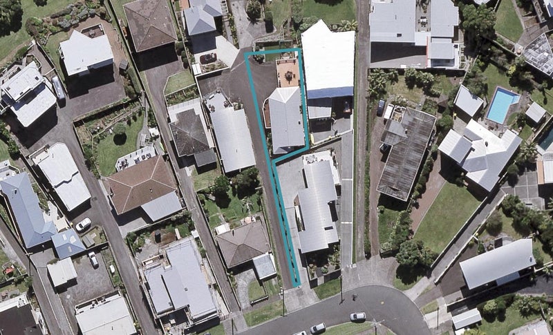 27B Hamblyn Street, Strandon, New Plymouth - Carousel 1