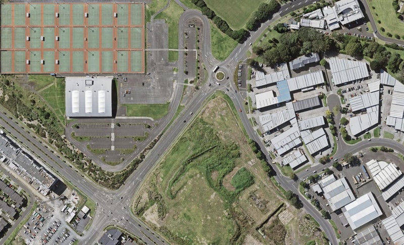 4 Stonefields Avenue, St Johns, Auckland - Carousel 1