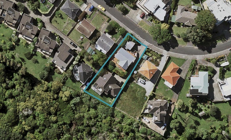 27 Awarua Crescent, Orakei, Auckland - Carousel 1