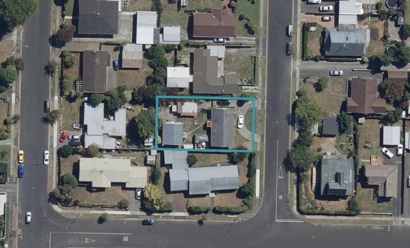56 Kowhai Street, Hamilton Lake, Hamilton - Carousel 1