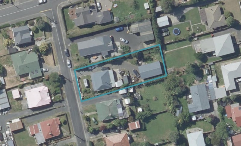 9 Teignmouth Street, Abbotsford, Dunedin - Carousel 1