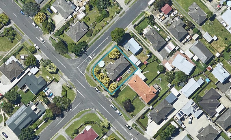 11 Twentythird Avenue, Gate Pa, Tauranga - Carousel 1