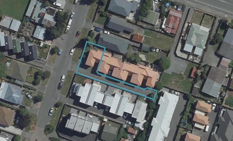 68 Thackeray Place, Waltham, Christchurch - Carousel 1