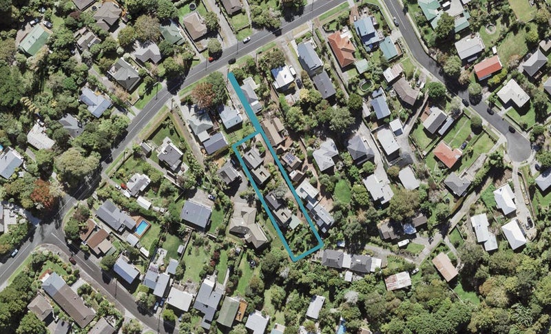 4/8A West Lynn Road, Titirangi, Auckland - Carousel 1