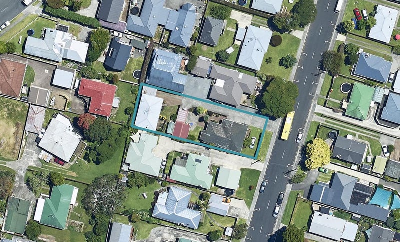 44A Queen Road, Bellevue, Tauranga - Carousel 1