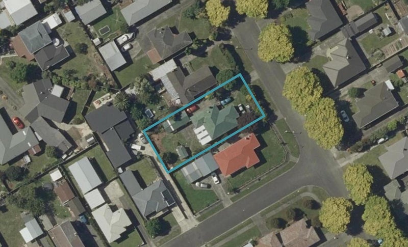62 Birmingham Street, Takaro, Palmerston North - Carousel 1