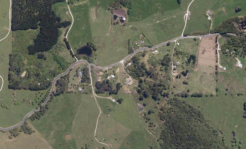 875 Whakapirau Road, Maungaturoto - Carousel 1