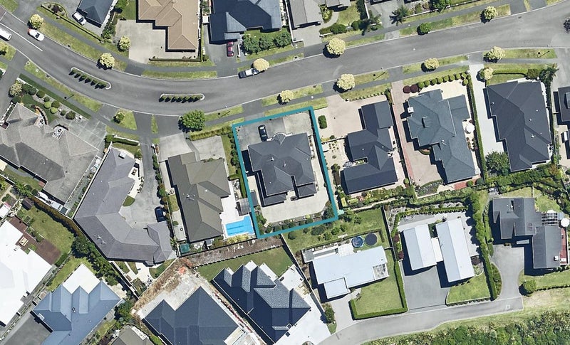 18 Balmedie Ridge, Bethlehem, Tauranga - Carousel 1