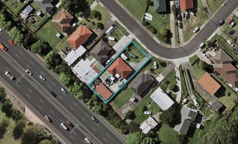 43 Cooper Crescent, Otara, Auckland - Carousel 1