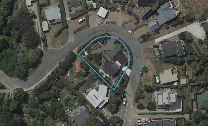 6 Ranui Crescent, Diamond Harbour, Lyttelton - Carousel 1