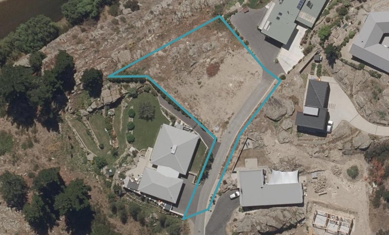 28 Lookout Drive, Little Valley, Alexandra - Carousel 1