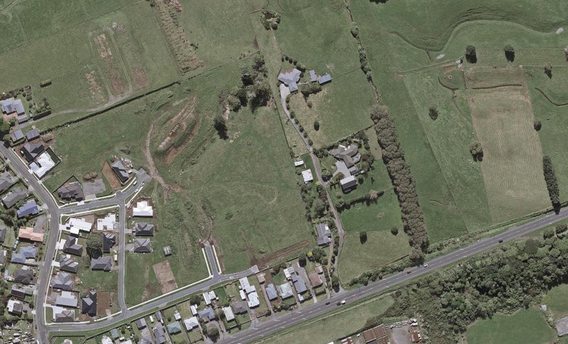 42 Customhouse Street, Bell Block, New Plymouth - Carousel 1