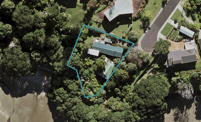 31 Bagley Street, Hillsborough, Auckland - Carousel 1