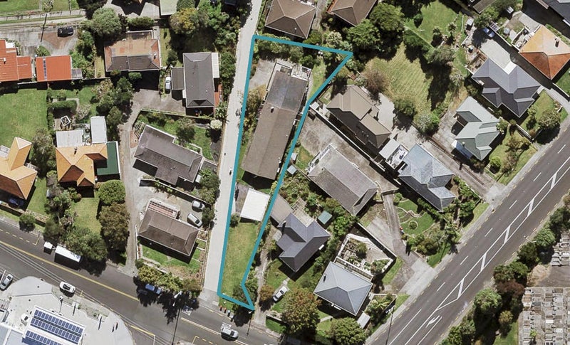 3/748 Richardson Road, Mount Roskill, Auckland - Carousel 1