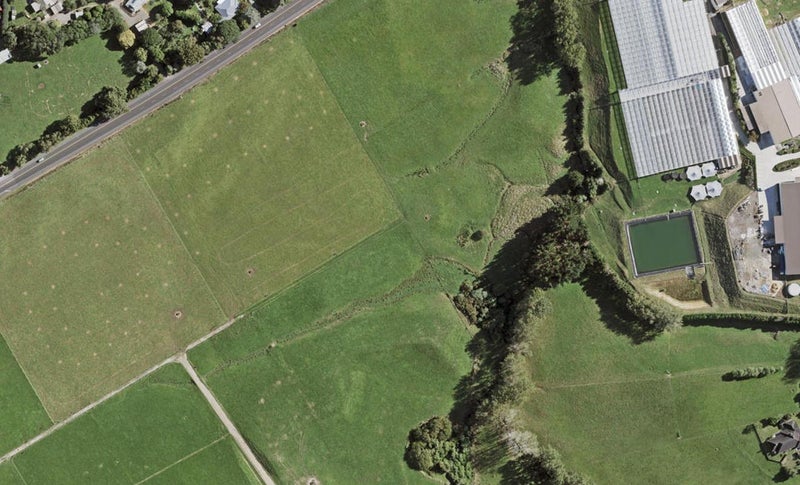 74 Metoriti Crescent, Karaka, Papakura - Carousel 1