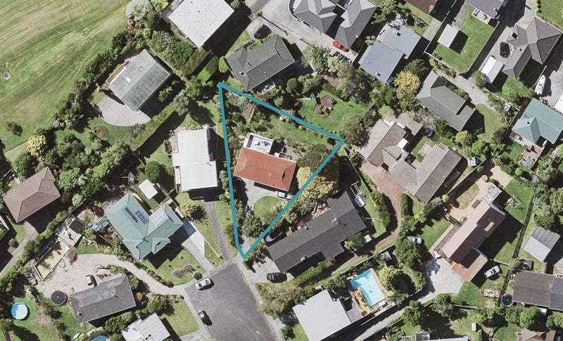 6 Christensen Place, Forrest Hill, Auckland - Carousel 1