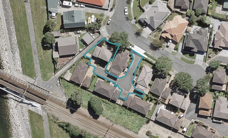 5/28 Richmond Grove, Woburn, Lower Hutt - Carousel 1