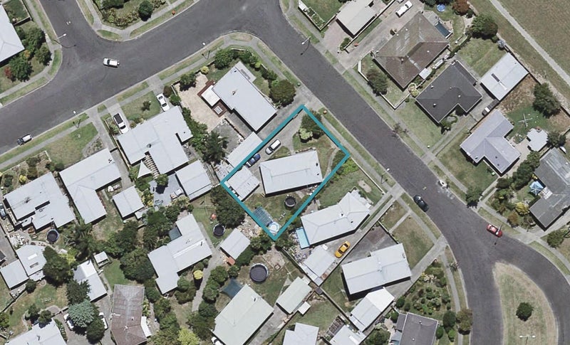 4 Fife Crescent, Tamatea, Napier - Carousel 1