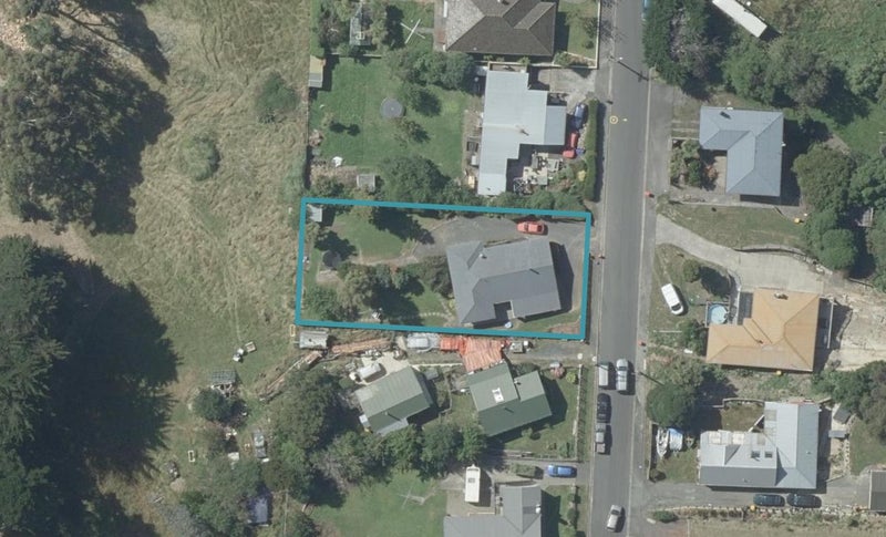 13 Owen Street, Green Island, Dunedin - Carousel 1