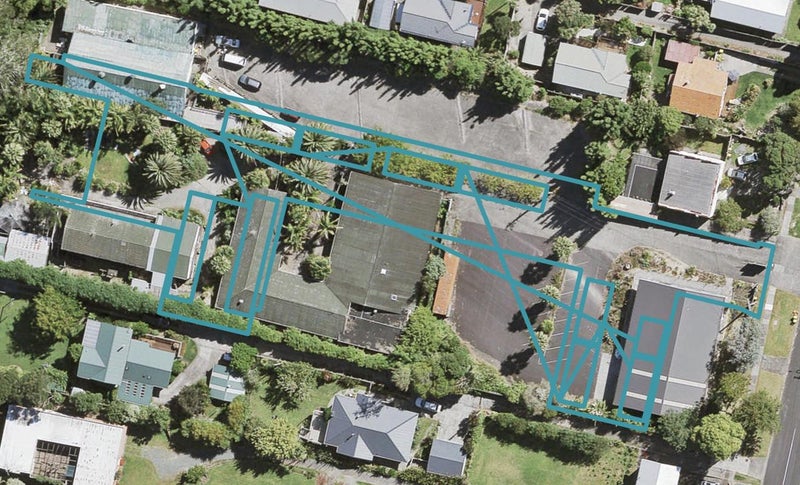 51 Don Oliver Lane, Glen Eden, Auckland - Carousel 1