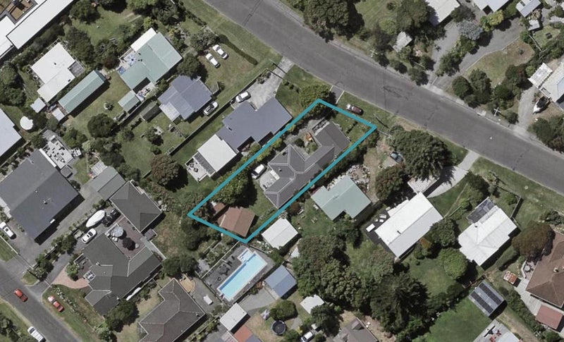 28 Te Moana Road, Waikanae Beach, Waikanae - Carousel 1