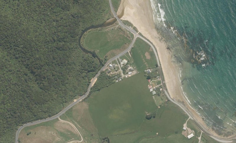 6 Poole Road, Ahuriri Flat, Kaka Point - Carousel 1