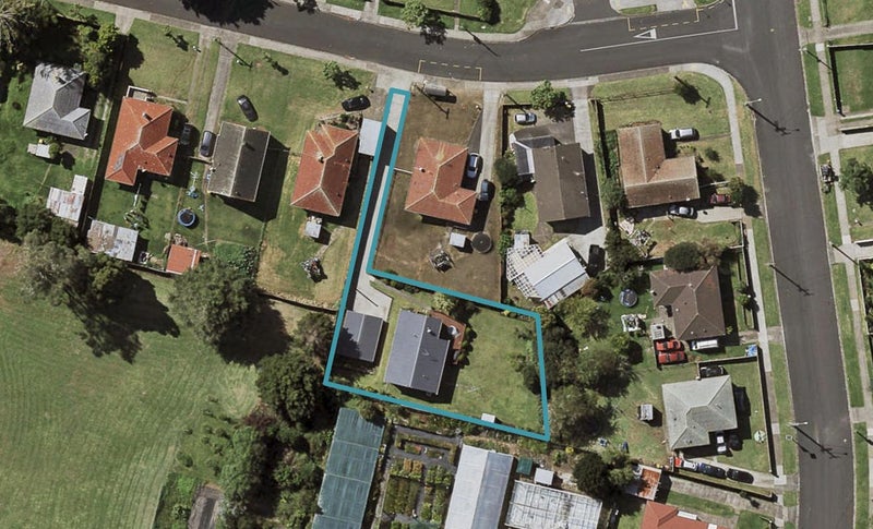 21 Clyde Road, Otara, Auckland - Carousel 1