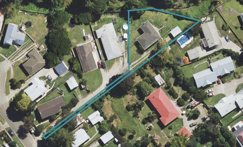 11 Halley Street, Outer Kaiti, Gisborne - Carousel 1