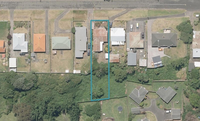 63 Swiss Avenue, Gonville, Whanganui - Carousel 1