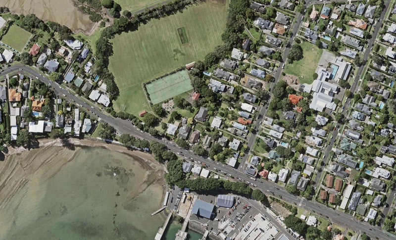 160 Calliope Road, Stanley Point, Auckland - Carousel 1