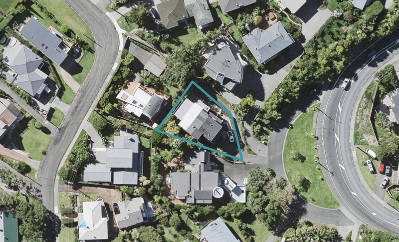 54A Beach Road, Castor Bay, Auckland - Carousel 1