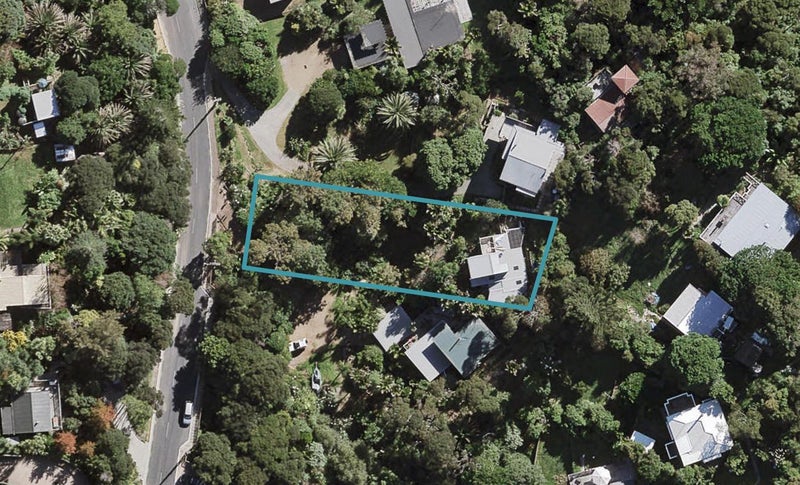 29 Palm Road, Palm Beach, Waiheke Island - Carousel 1