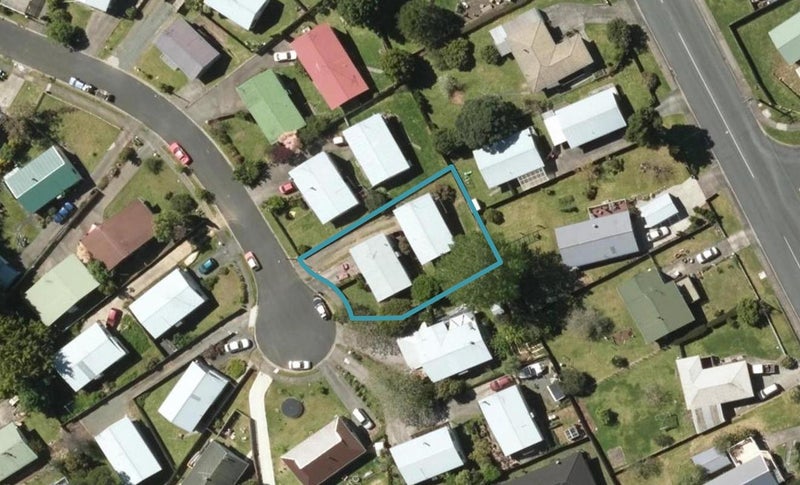 1/14 Logan Place, Kamo, Whangarei - Carousel 1