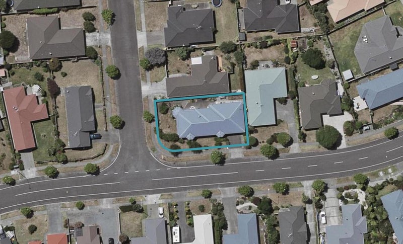 79 Weggery Drive, Waikanae Beach, Waikanae - Carousel 1
