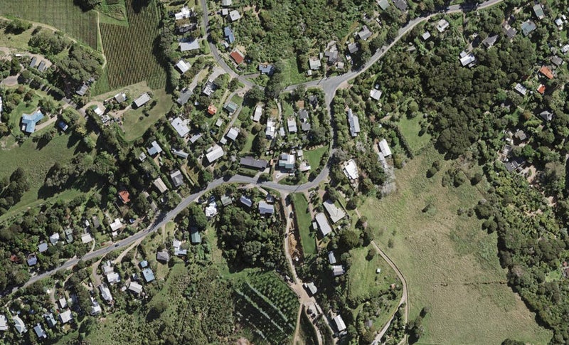52 Junction Road, Palm Beach, Waiheke Island - Carousel 1