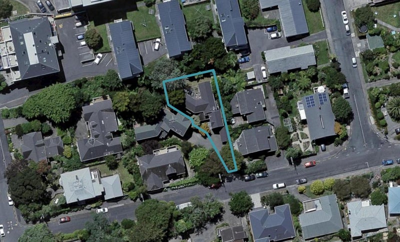 5 Colville Street, Newtown, Wellington - Carousel 1