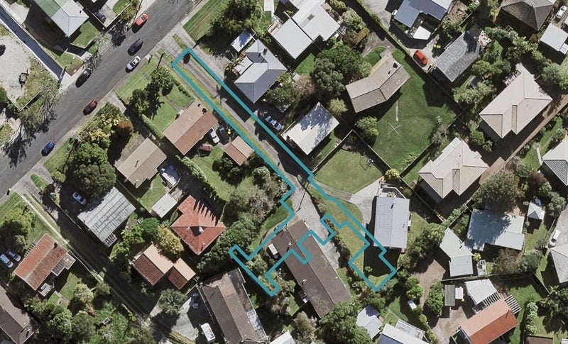 2/63A Hogans Road, Glenfield, Auckland - Carousel 1