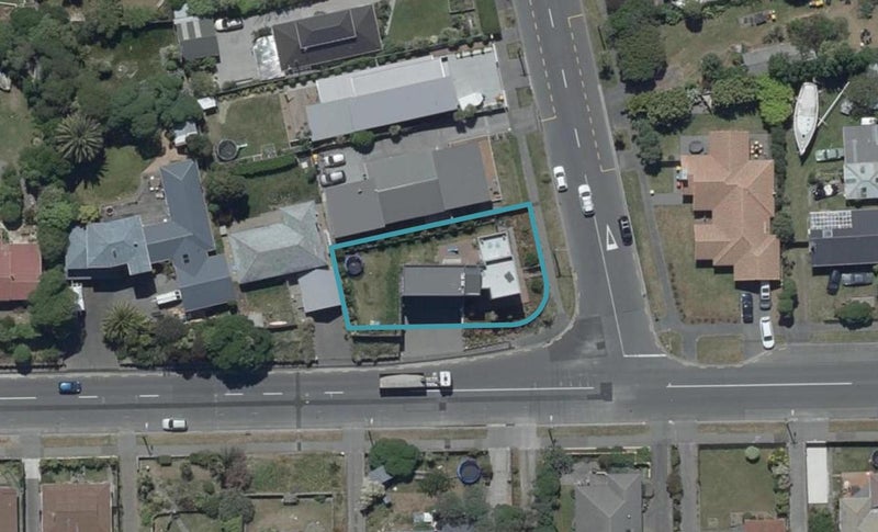 1A Aston Drive, Waimairi Beach, Christchurch - Carousel 1